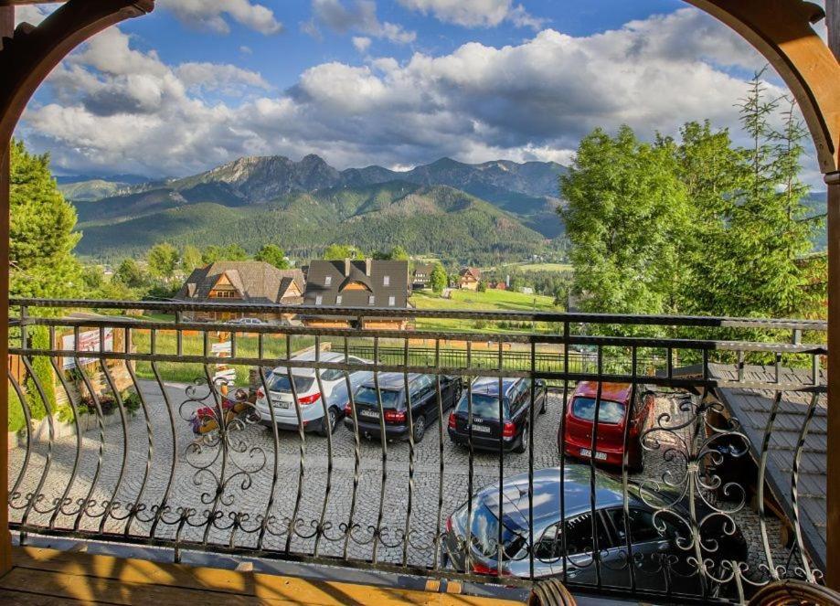 Apartamenty Z Widokiem Na Tatry Cztery Pory Roku Kościelisko Exteriör bild